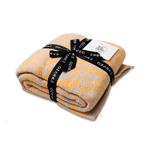 home & garden : Luxe Dierenprint Plaid - Premium Animal Print Woondeken - Verhoogt de Glamour in Je Kamer met Luxe Textuur in Grijs + Lichtbruin van Pantino