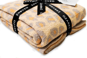 home & garden : Luxe Dierenprint Plaid - Premium Animal Print Woondeken - Verhoogt de Glamour in Je Kamer met Luxe Textuur in van Pantino