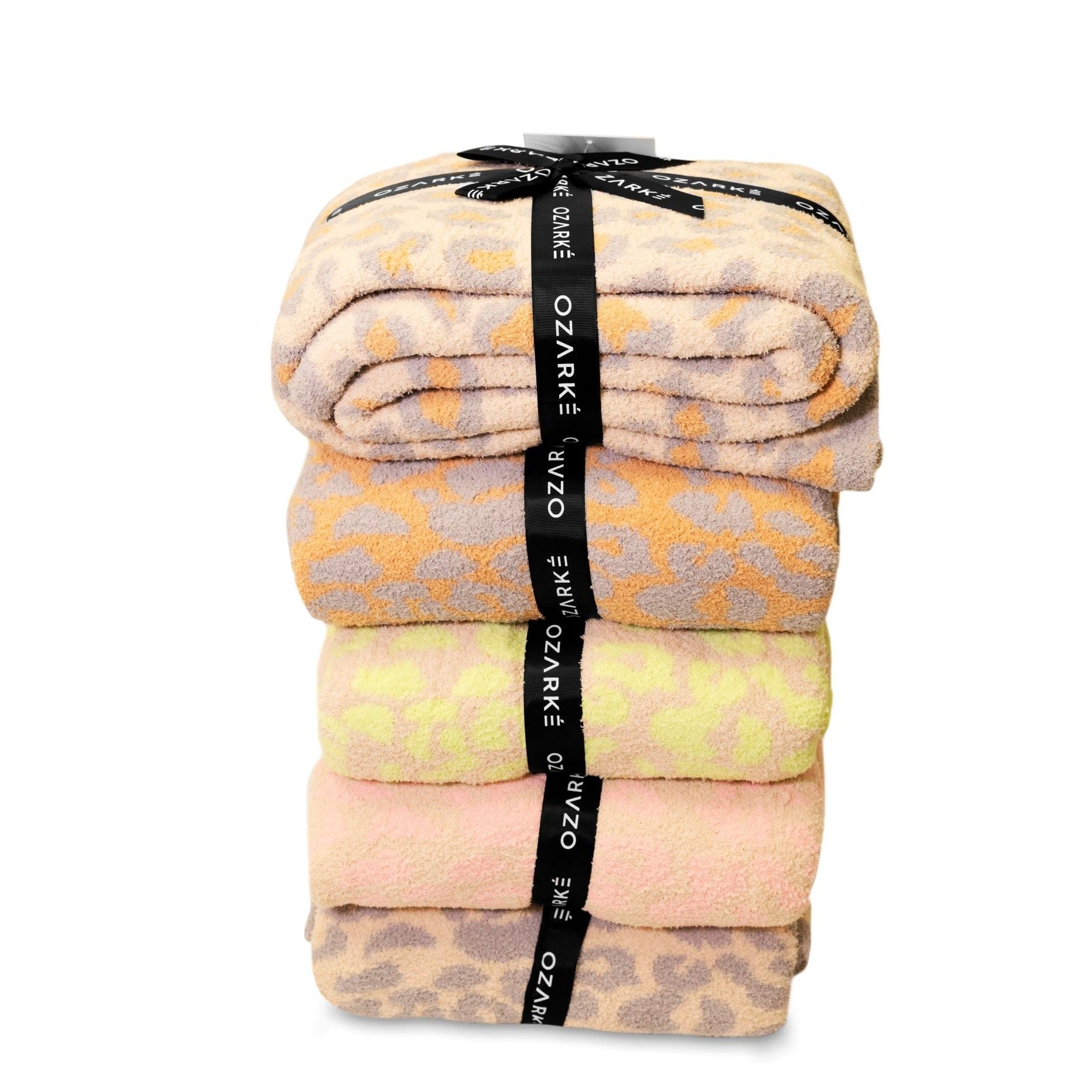 home & garden : Luxe Dierenprint Plaid - Premium Animal Print Woondeken - Verhoogt de Glamour in Je Kamer met Luxe Textuur in Roze + Ivoor van Pantino