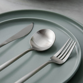home & garden : Minimalistisch Bestekset Goud - Titanium Luxe Elegant Dineren - Titanium in van Pantino