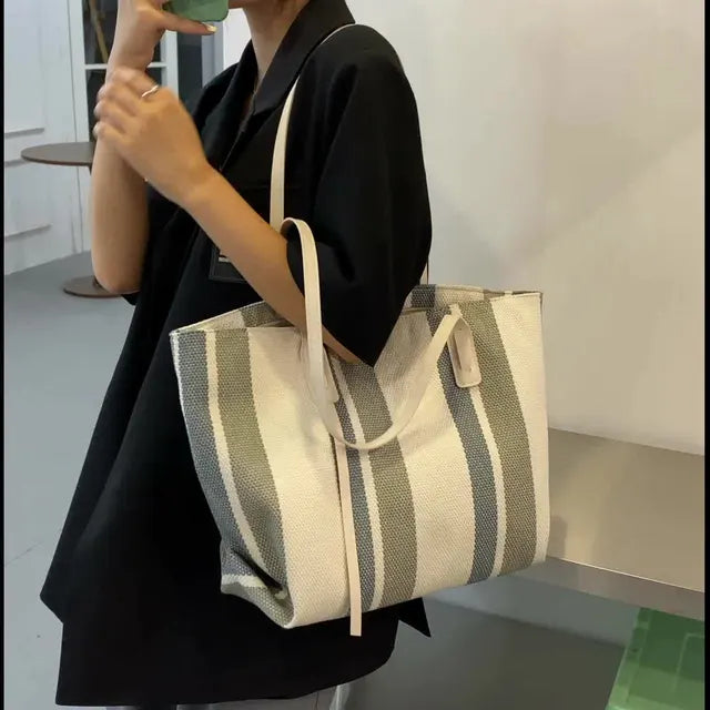 bags : Koreaanse Streep Schoudertas Dames - Trendy Verticale Streep - Synthetisch in Wit van Pantino