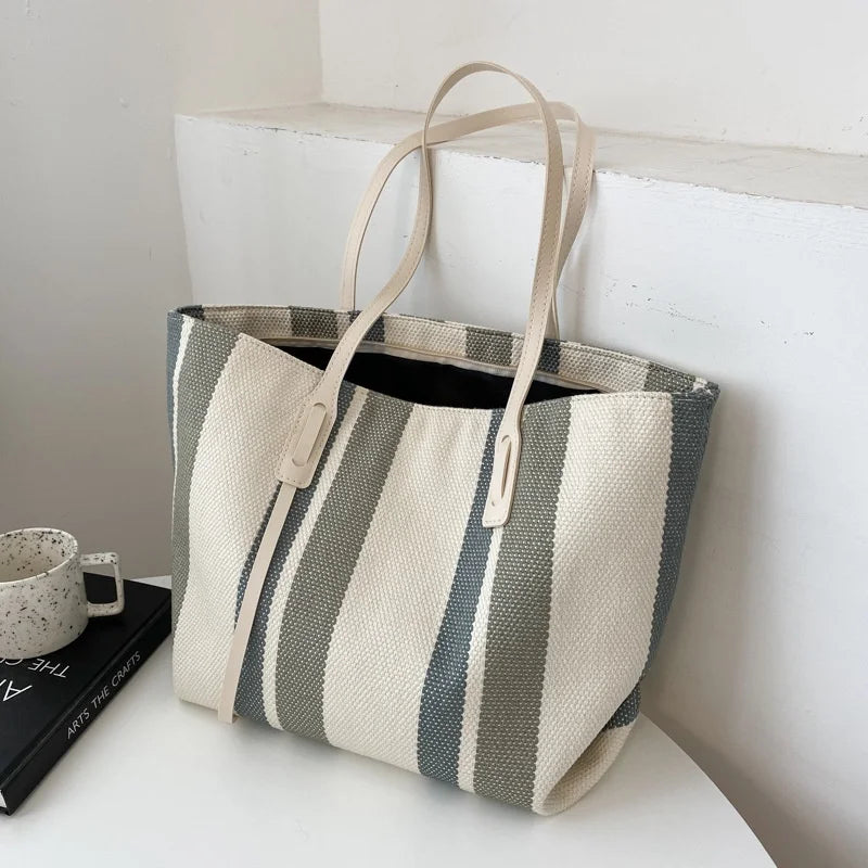 bags : Koreaanse Streep Schoudertas Dames - Trendy Verticale Streep - Synthetisch in van Pantino