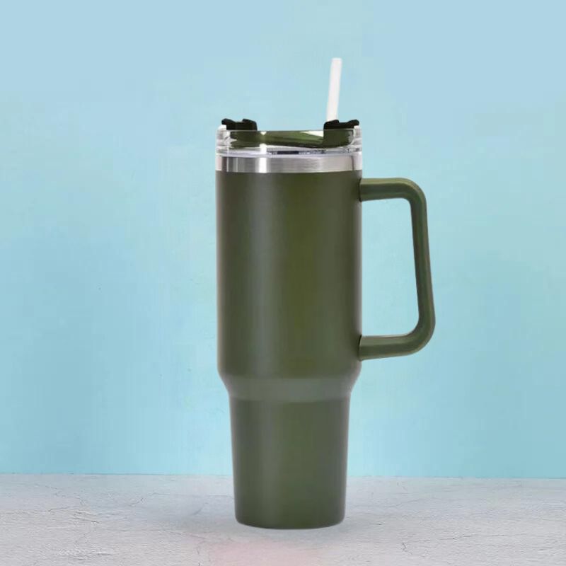 outdoor equipment : HeatGuard - De Beste Thermofles die Jij Ooit Zult Hebben - Donker Blauw in Leger groen 1200ML van Pantino