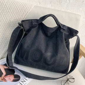 bags : Canvas Tas met Opvallende Print - Zwart in Zwart van Pantino