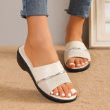 Fashionable Gladiator Women's Sandals - Stylish Sandals for a Bold Look - Beige