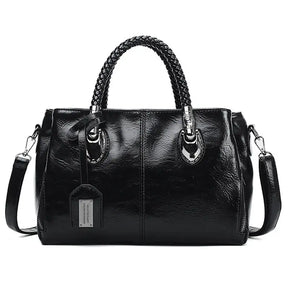 bags : Leren Damestas LuxeLeather - Ruime Bruine Schoudertas van Echt Leer, Groot Formaat in Zwart van Pantino