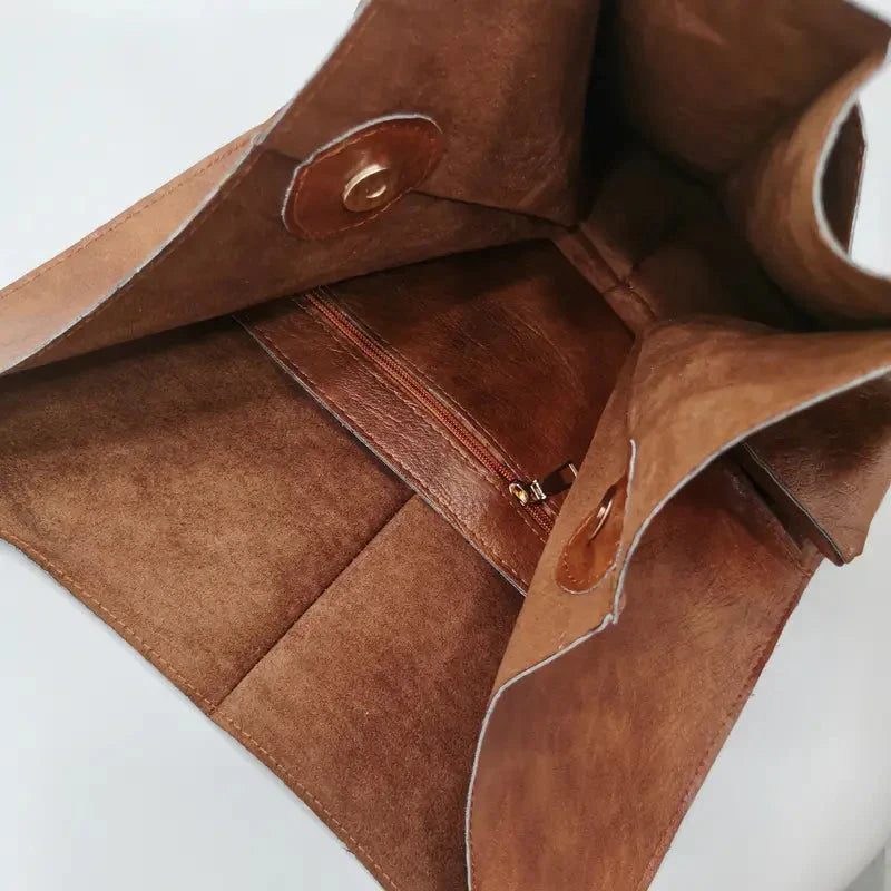 bags : Marianne Schoudertas - Groot Zacht PU Leer Tote Bag - Geelbruin in van Pantino