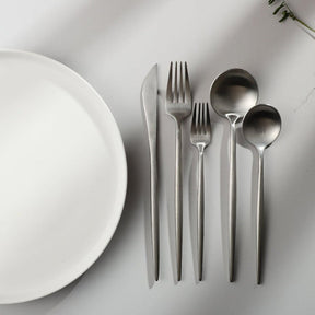 home & garden : Minimalistisch Bestekset Goud - Titanium Luxe Elegant Dineren - Titanium in van Pantino