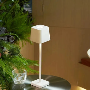gadgets : Draadloze Tafellamp - Bruin in van Pantino