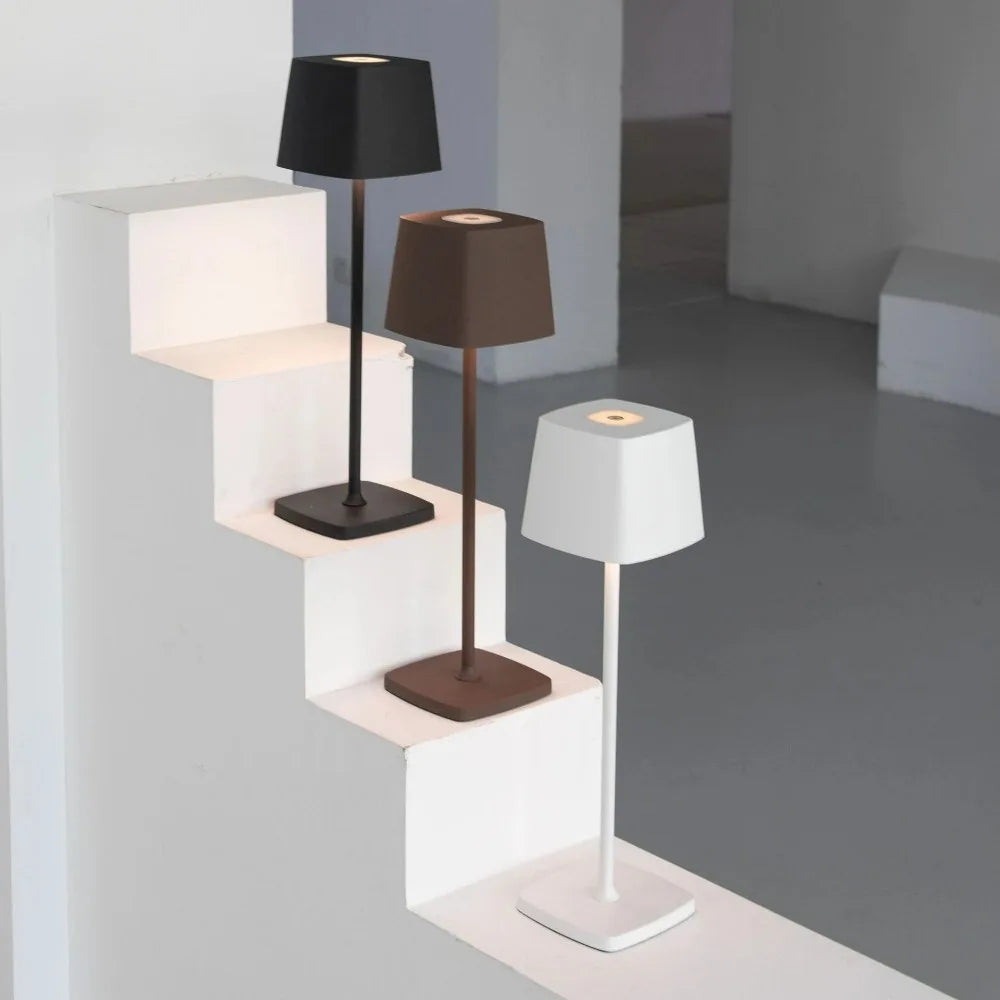 gadgets : Draadloze Tafellamp - Bruin in van Pantino