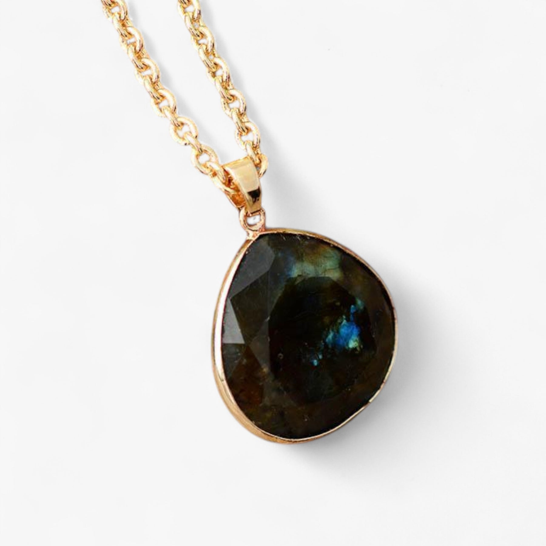 Necklace : Natuurlijke Labradoriet Gouden in van Pantino