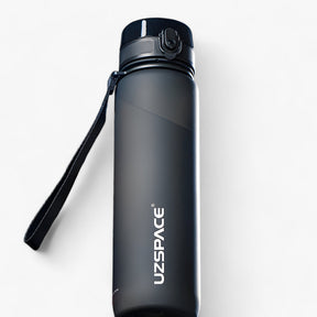 gadgets : HydraShake - Sport Shaker Bottle - BPA-Vrij en Lekvrij in Zwart van Pantino