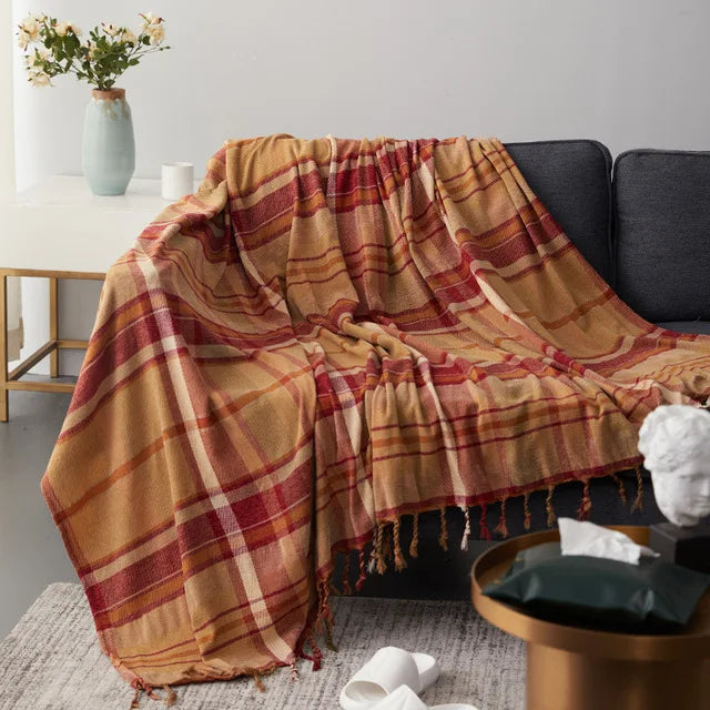 home & garden : Cosy Kwastjesdeken - Beige Blauw in Rood Oranje van Pantino