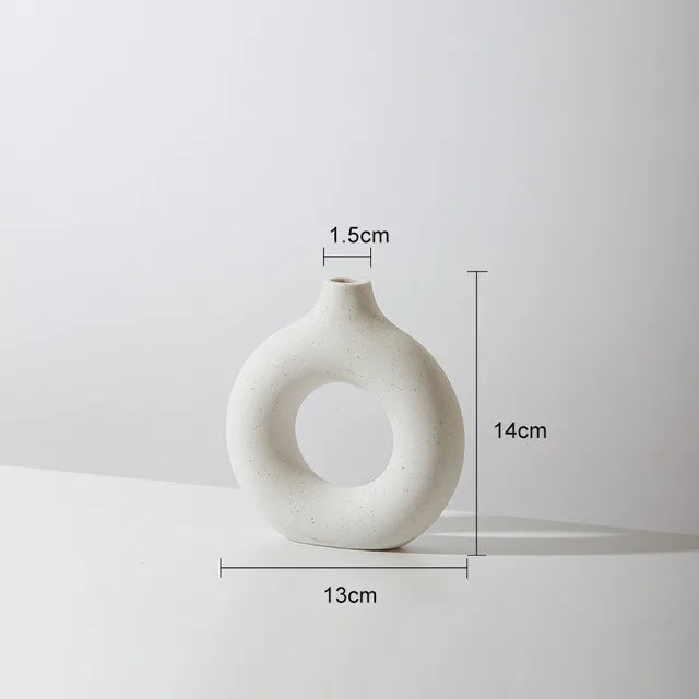home & garden : Keramische Donut Bloemenvaas Wit - Trendy Sfeervolle Decoratie - Keramiek in Wit S van Pantino