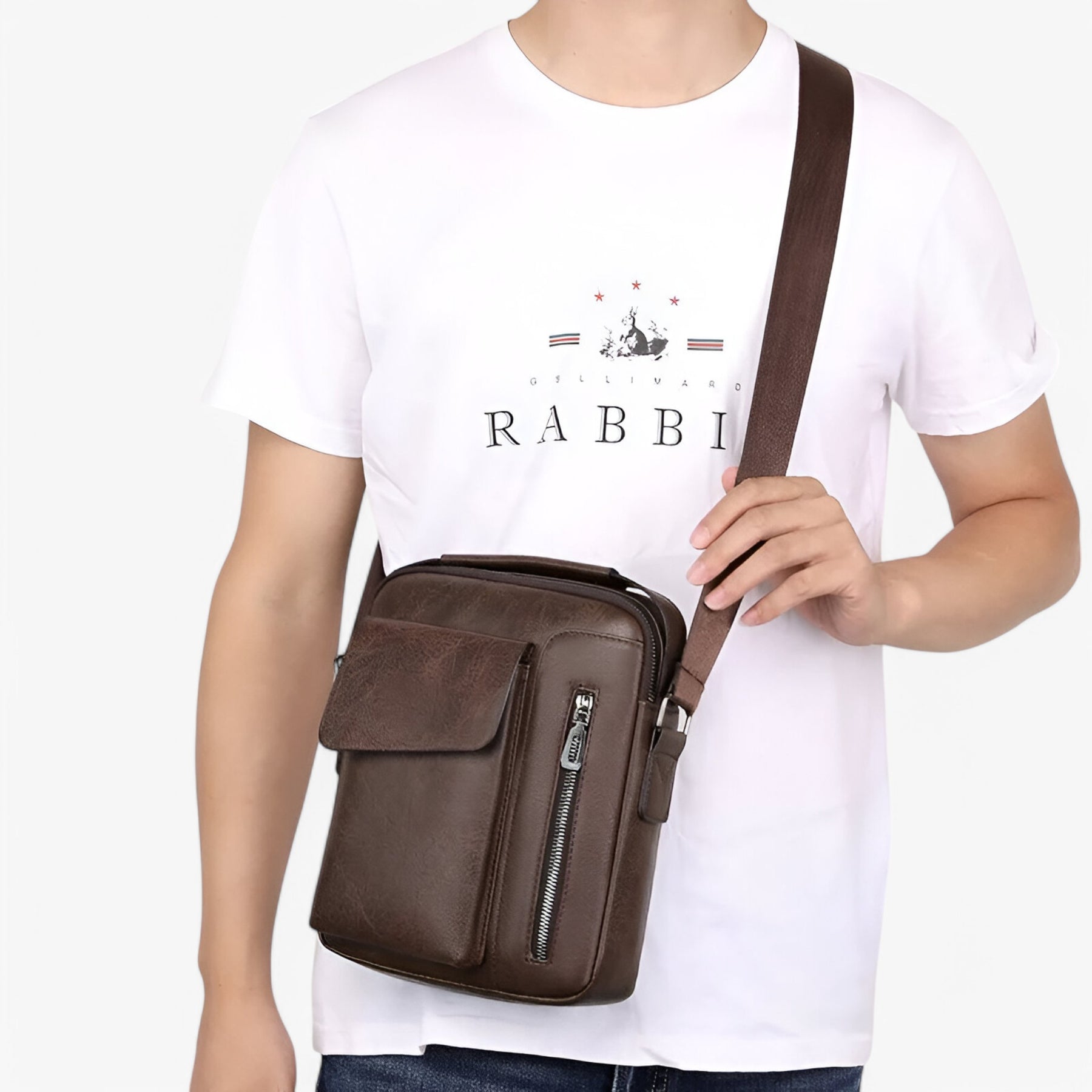 bags : Schoudertas Bruin - Luxe Leren voor Stijl en Functionaliteit in Donkerbruin van Pantino