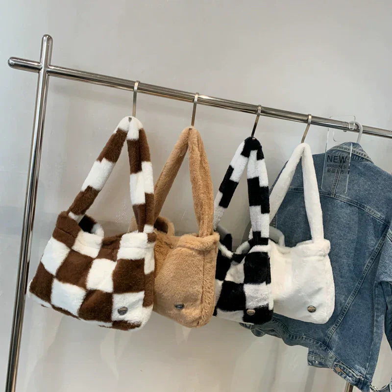 bags : Pluche Dambord Draagtas Zwart - Grappig Speelgoed Cadeau - Pluche in van Pantino