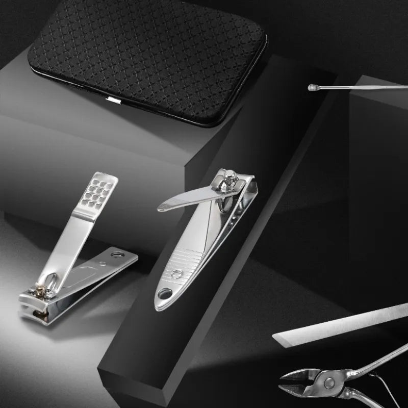 Nail Clipper Set : Nagelknipperset Zwart 19-Delig - Professionele RVS Manicure - RVS in van Pantino