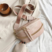bags : Crossbody Tas Wit - Stijlvolle met Kettingontwerp in Roze van Pantino