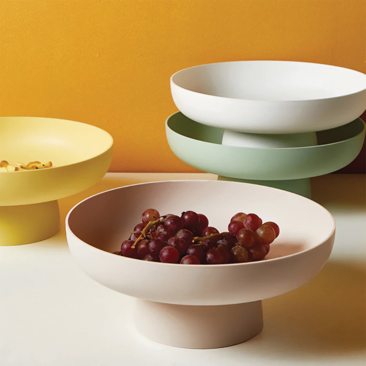 home & garden : Chique en Ronde Fruitmand - Elegante en Stevige Opslag voor Uw Verse Favorieten - Groen in Roze van Pantino
