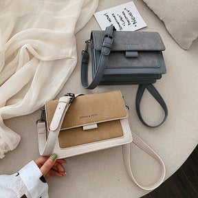 bags : Schoudertas Dames Beige - Meerdere Zakken Modieus Design - Nylon in van Pantino