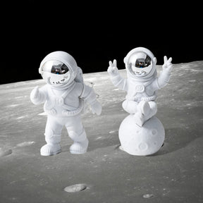 home & garden : Astronaut Ornament - Ruimtelijk Avontuur voor Je Huis - 3st Goud in van Pantino
