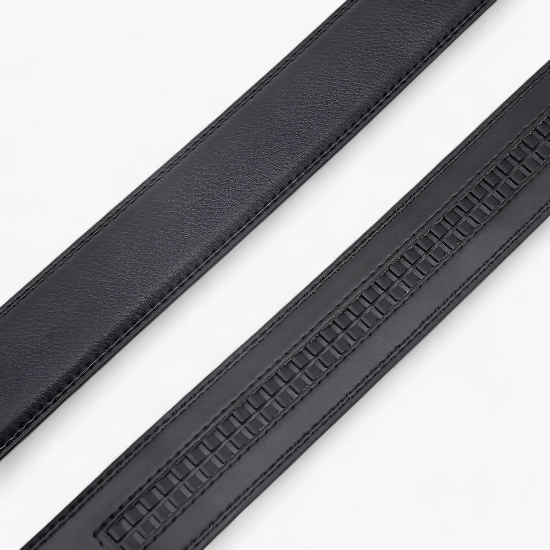 Belt : Leren Riem - Eigentijds en Elegant - Zwart in van Pantino
