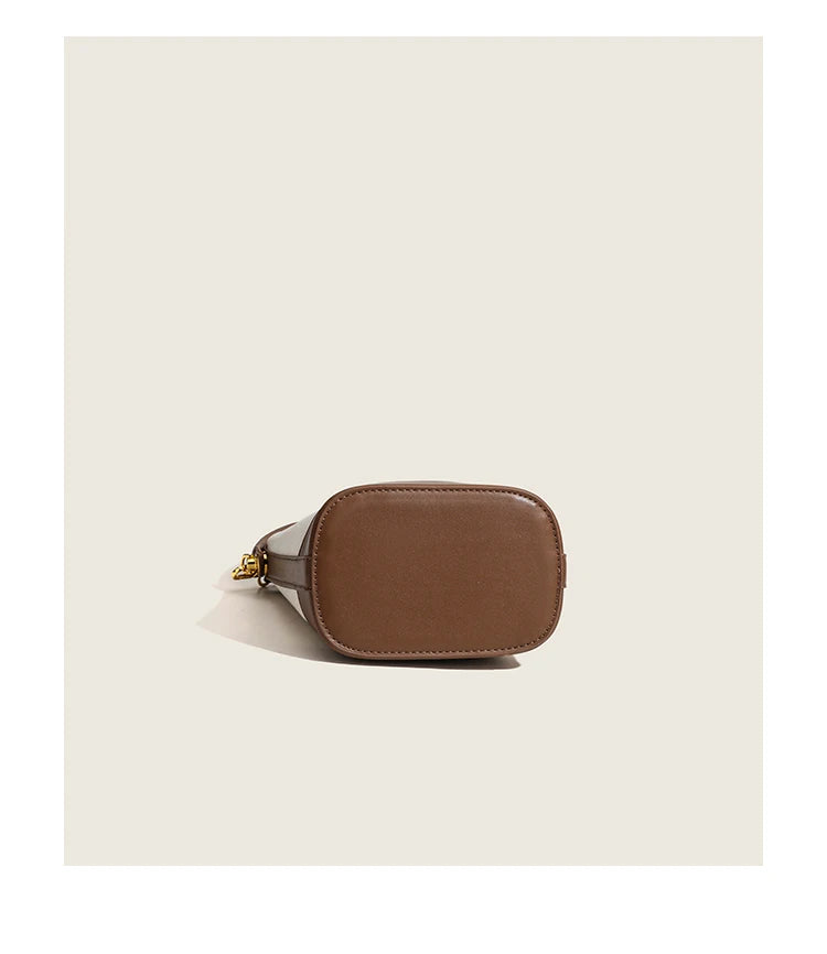 bags : Bucket Schoudertas Dames Beige - Compacte Elegantie - Synthetisch Leer in van Pantino