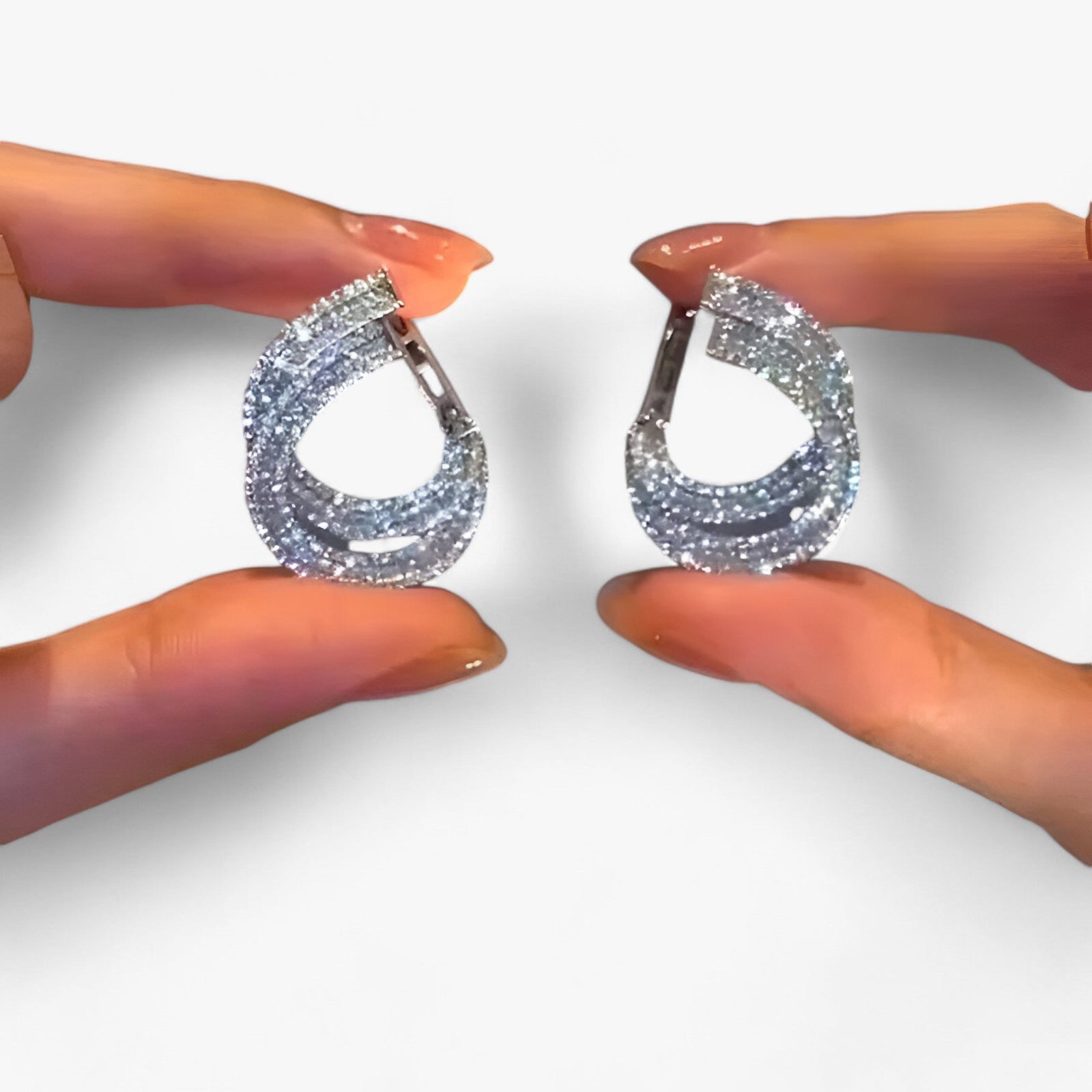 Earrings : Oorringen in Zirkonia in Dubbele Laag Dames - Unieke Feestversiering - Zilver in van Pantino