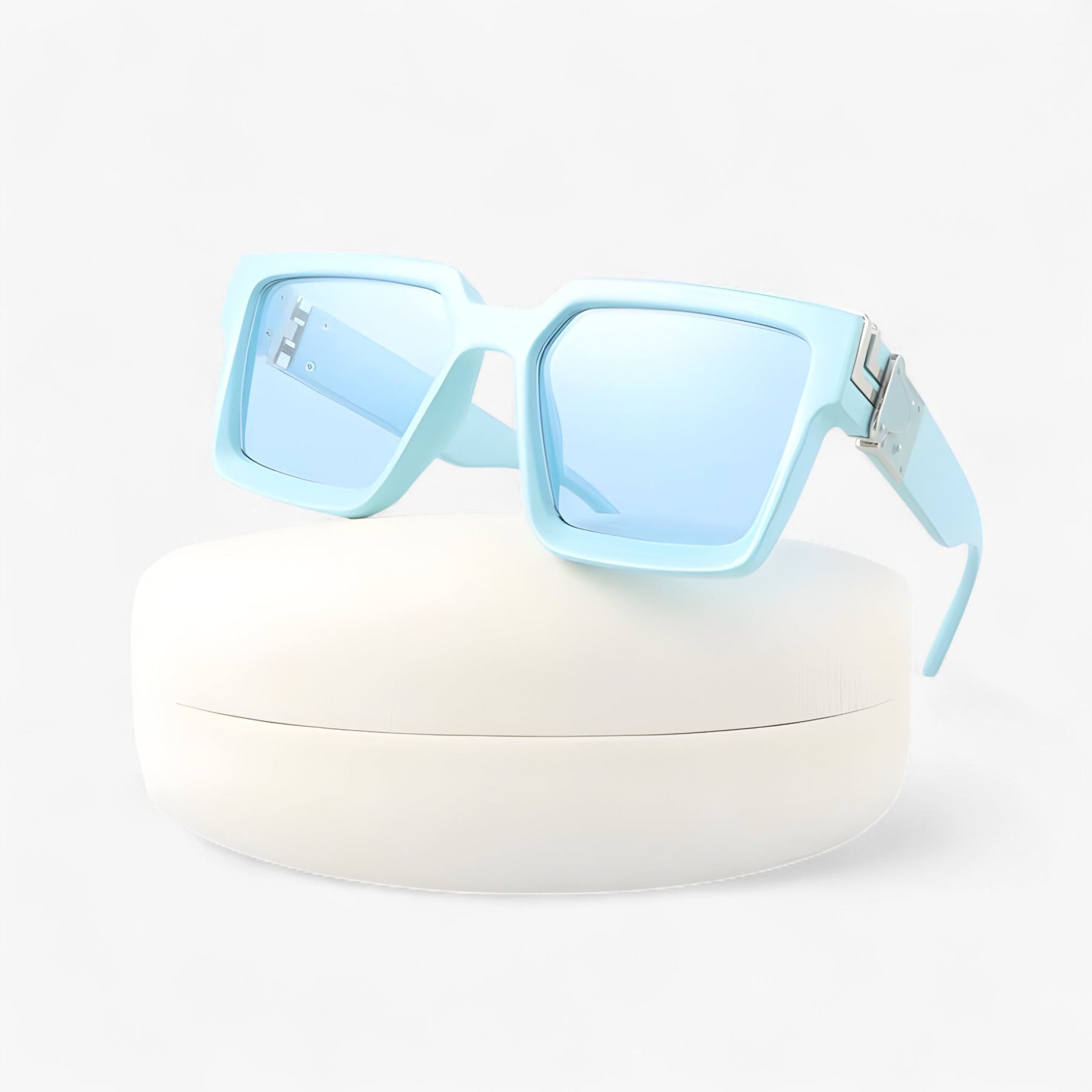 Sunglasses : Vintage Vierkante Zonnebril voor Heren - Wit Zilver in Blauw geen doosje van Pantino