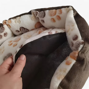 pets : Bowie Bed - Zachte Pluche Hondenmand in van Pantino