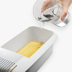 home & garden : Efficiënt, Mess-Free Keukenhulpmiddel - Wit in van Pantino