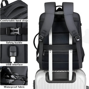 bags : Reisrugzak met USB Heren - Expande Zwart in van Pantino