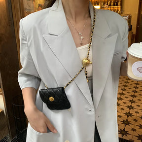 bags : Crossbody Tas Dames Zwart - Clea Gewatteerde Mini- met Kettingriem in van Pantino