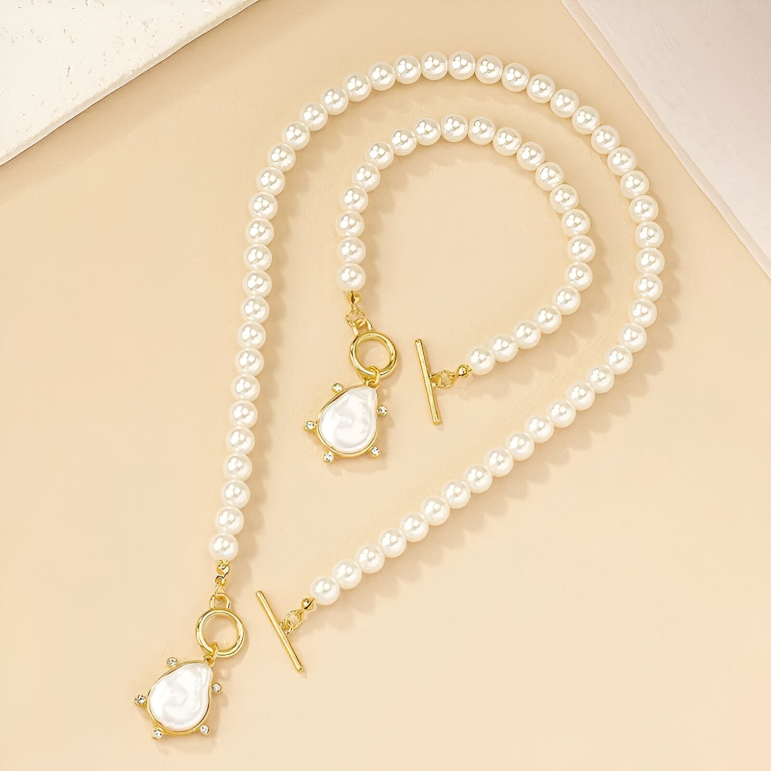 other : Set Onregelmatige Parelsieraden - Elegant en Opvallend - Wit in van Pantino