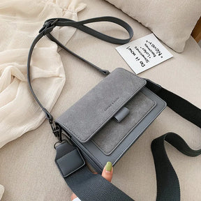 bags : Schoudertas Dames Beige - Meerdere Zakken Modieus Design - Nylon in Rang van Pantino