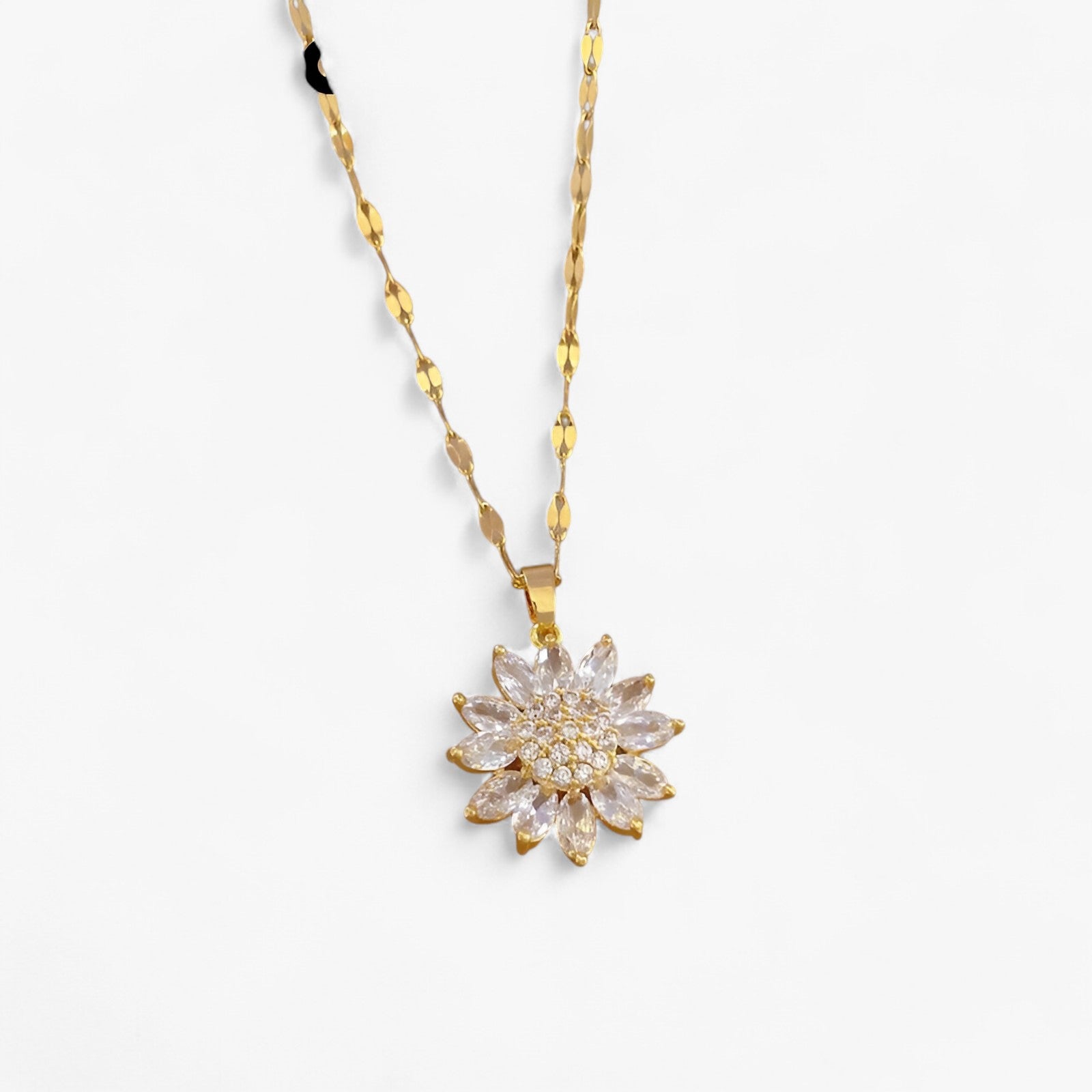 Necklace : Ketting Goud - Luxe Bloemhanger - Trendy en Tijdloos in van Pantino