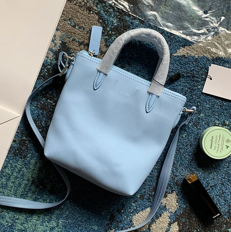 bags : Handtas Zwart - Stijlvolle Mini in Lichtblauw van Pantino