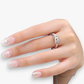 Ring : Ring Zilver - Stina Oneindige Knoop - Tijdloze Elegantie in Sterling in van Pantino