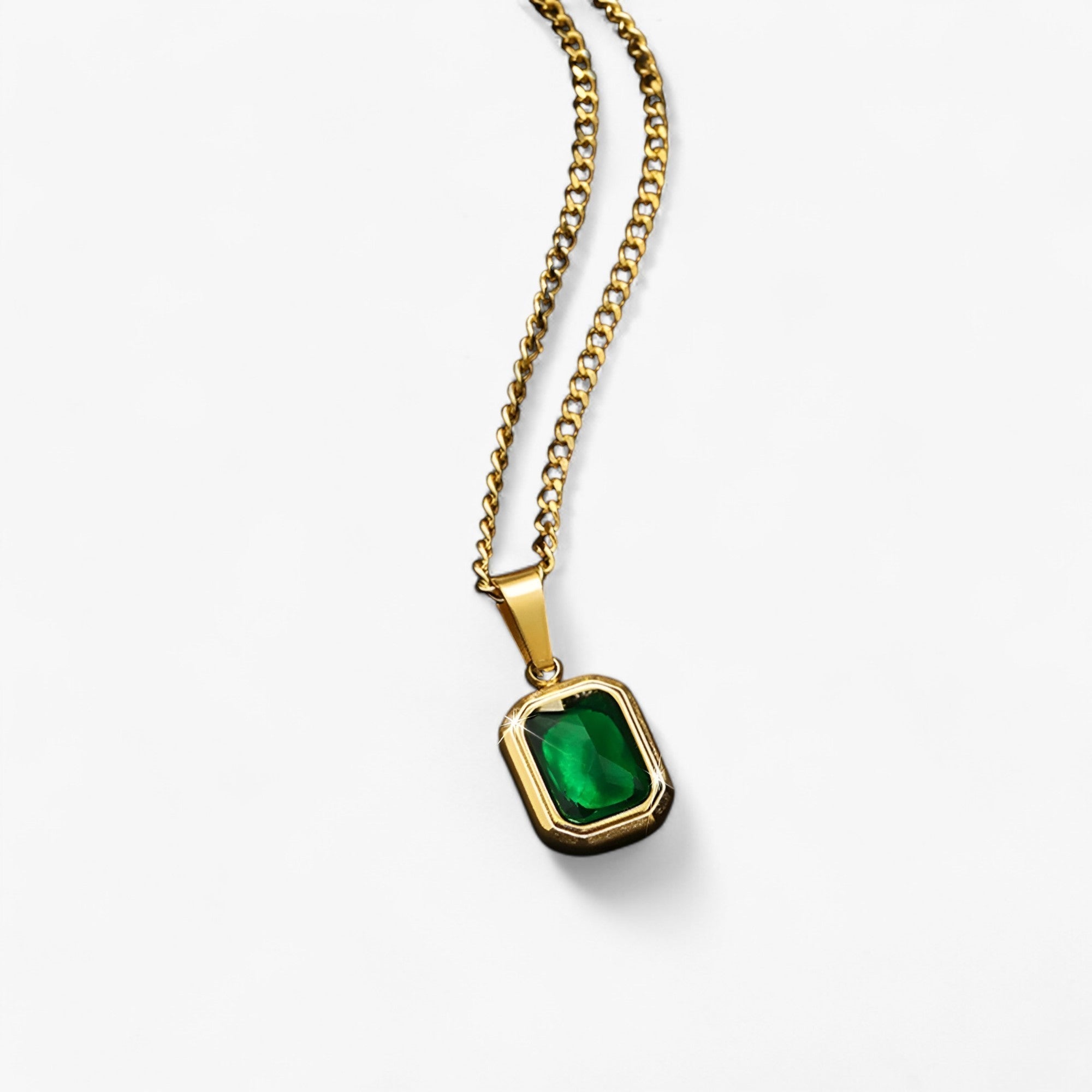 Necklace : Ketting met Smaragden in Gouden Plating - Elegant en Robuust - Goud in van Pantino