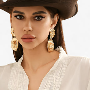 Earrings : Oorbellen Goud - Vintage Cowboyhoed - Trendy Feestaccessoires in van Pantino