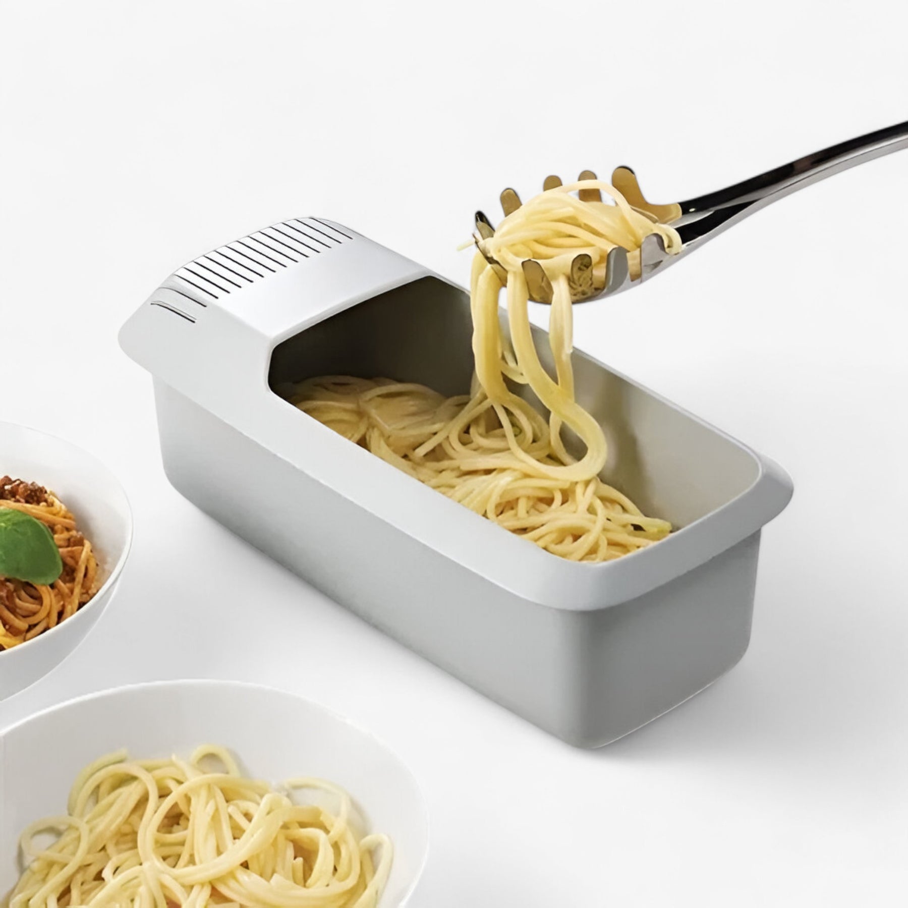 home & garden : Efficiënt, Mess-Free Keukenhulpmiddel - Wit in van Pantino