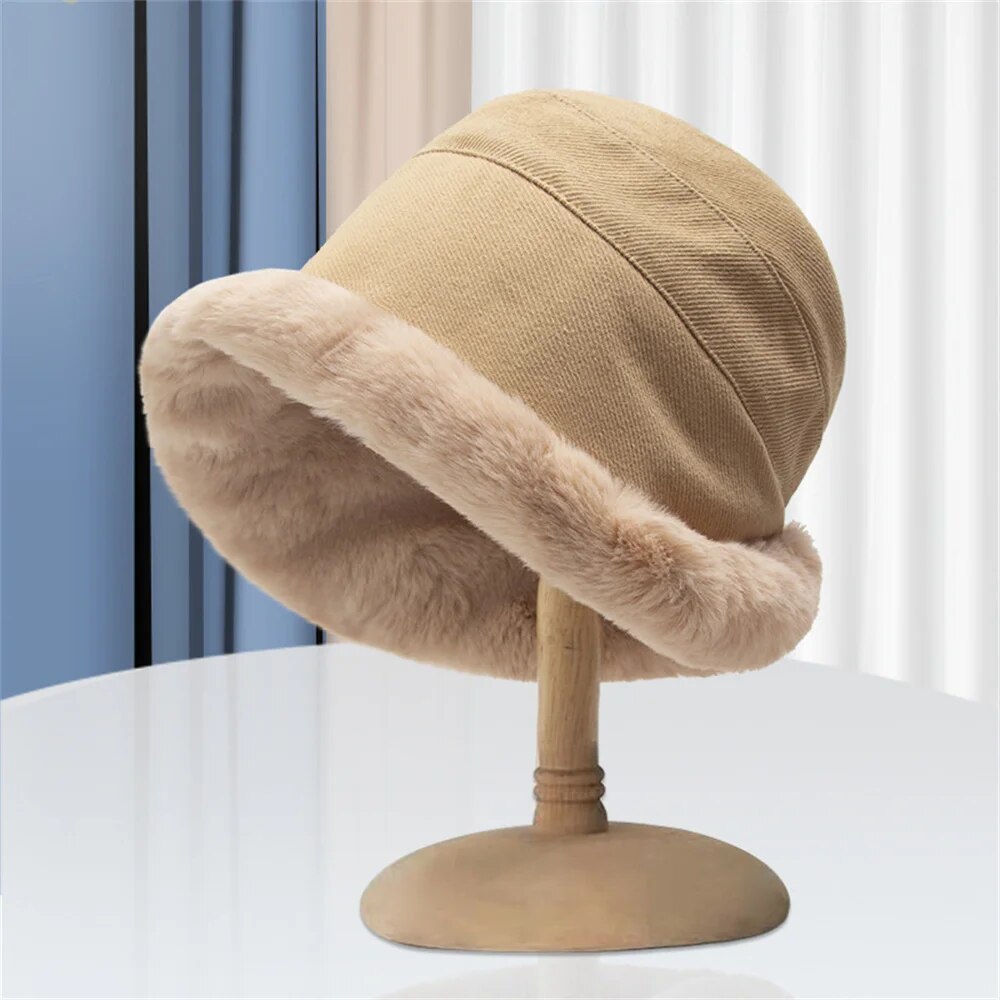 Beanie : Warme Muts Dames Beige - Winter Casual Stijl - Acryl in Lichtbruin van Pantino