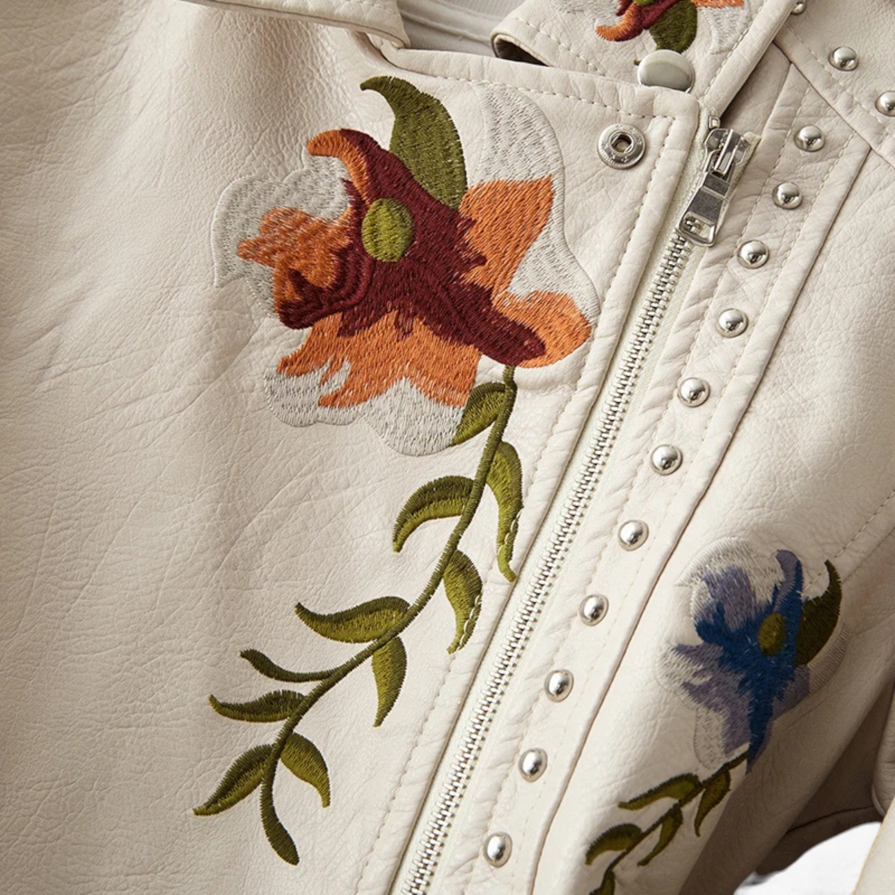 Damesjassen & -jacks : Jas Dames Wit - Retro Tussenjas met Bloemenmotief in van Pantino