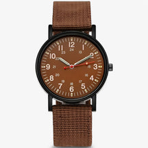 watches : Horloge Zwart - Nylon Sport Militair in Bruin van Pantino