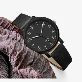 watches : Horloge Dames Zwart - Vintage Dameshorloge - Stijlvol en Comfortabel in van Pantino