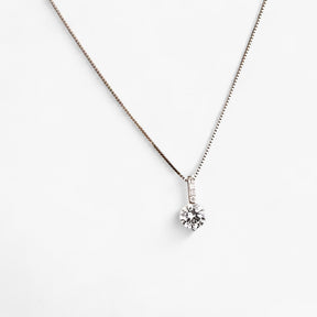 Necklace : Zilvergeplateerde Halsketting met Zircon - Elegante Minimalistische Charme in van Pantino