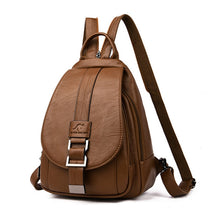 bags : Leren Dames Rugzak Lila - Compacte Schoudertas voor Vrouwen - Trendy & Chique Design in Bruin van Pantino