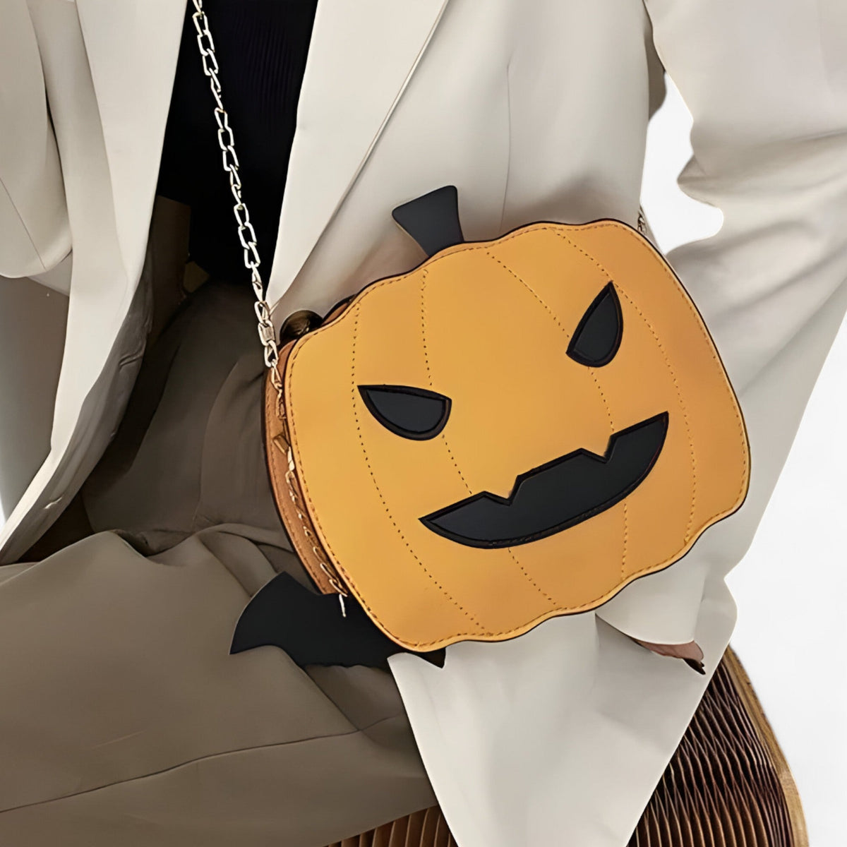 bags : Pumpkin Purse - Creatieve Halloween-Tas voor een Stijlvolle Look - Goud in van Pantino