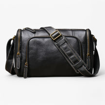 bags : Vintage Schoudertas - Elegant en Multifunctioneel - Zwart in Zwart van Pantino