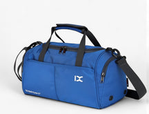 bags : Gymtas Heren Roodgestreept - Duurzame Multifunctionele in Blauw van Pantino